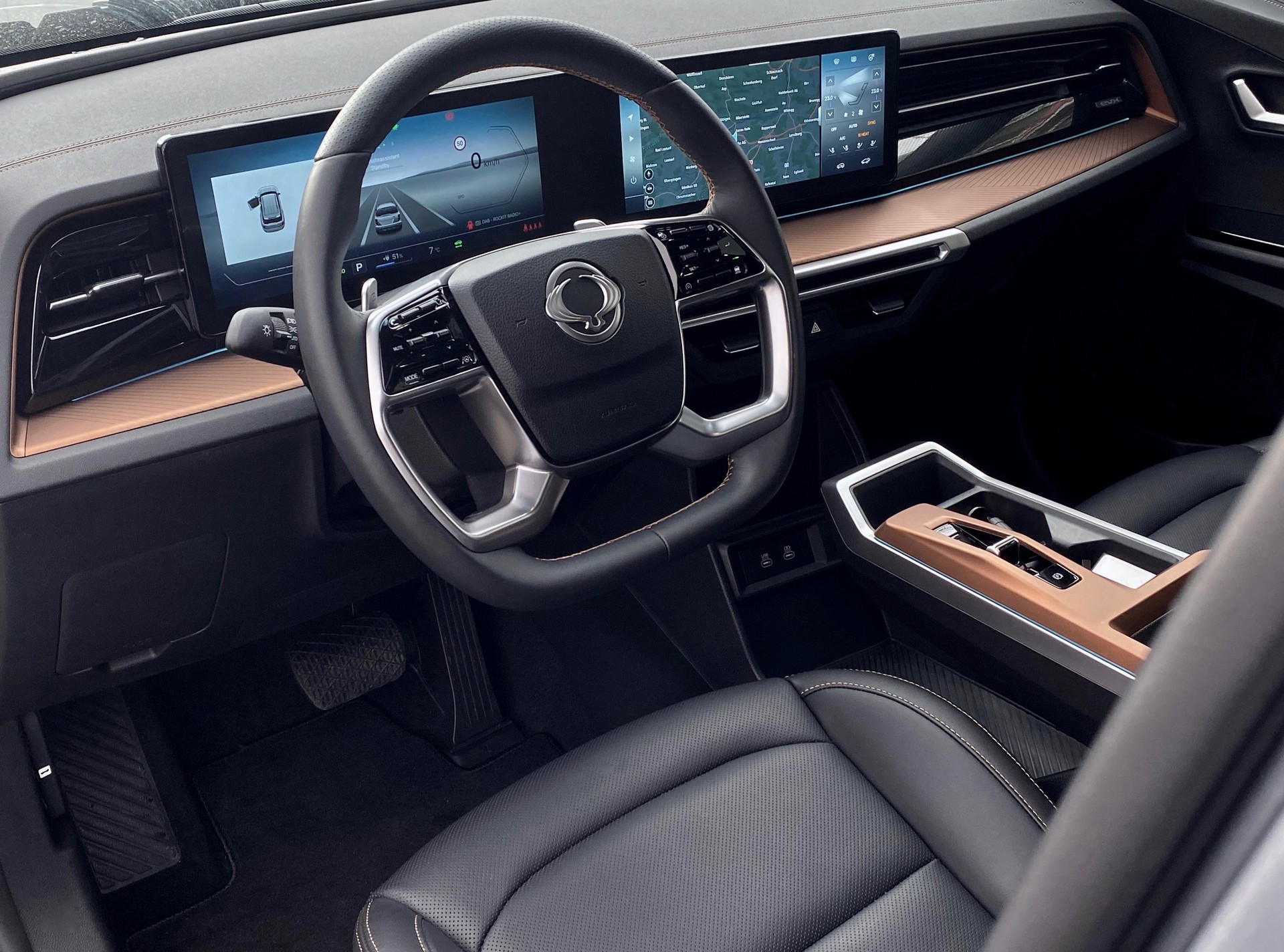 KGM-SsangYong Torres EVX *73 kWh*Swiss*Titanium*-image-7