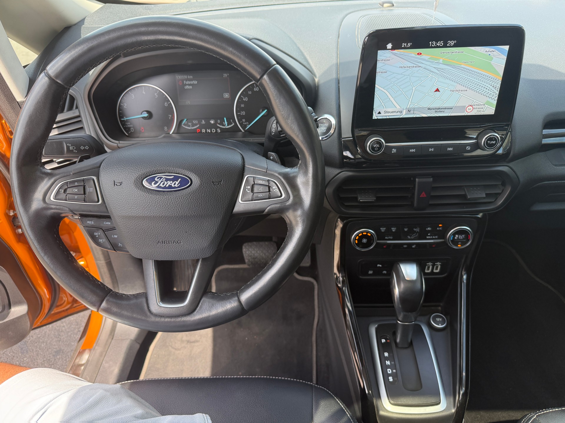 FORD EcoSport 1.0 SCTi Titanium Automat-image-8
