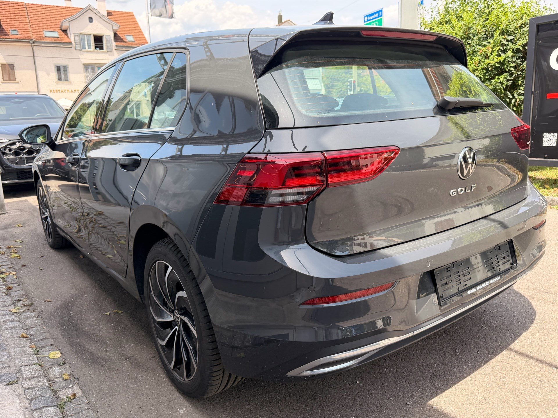 VW Golf 2.0 TSI 190PS DSG STYLE-image-5