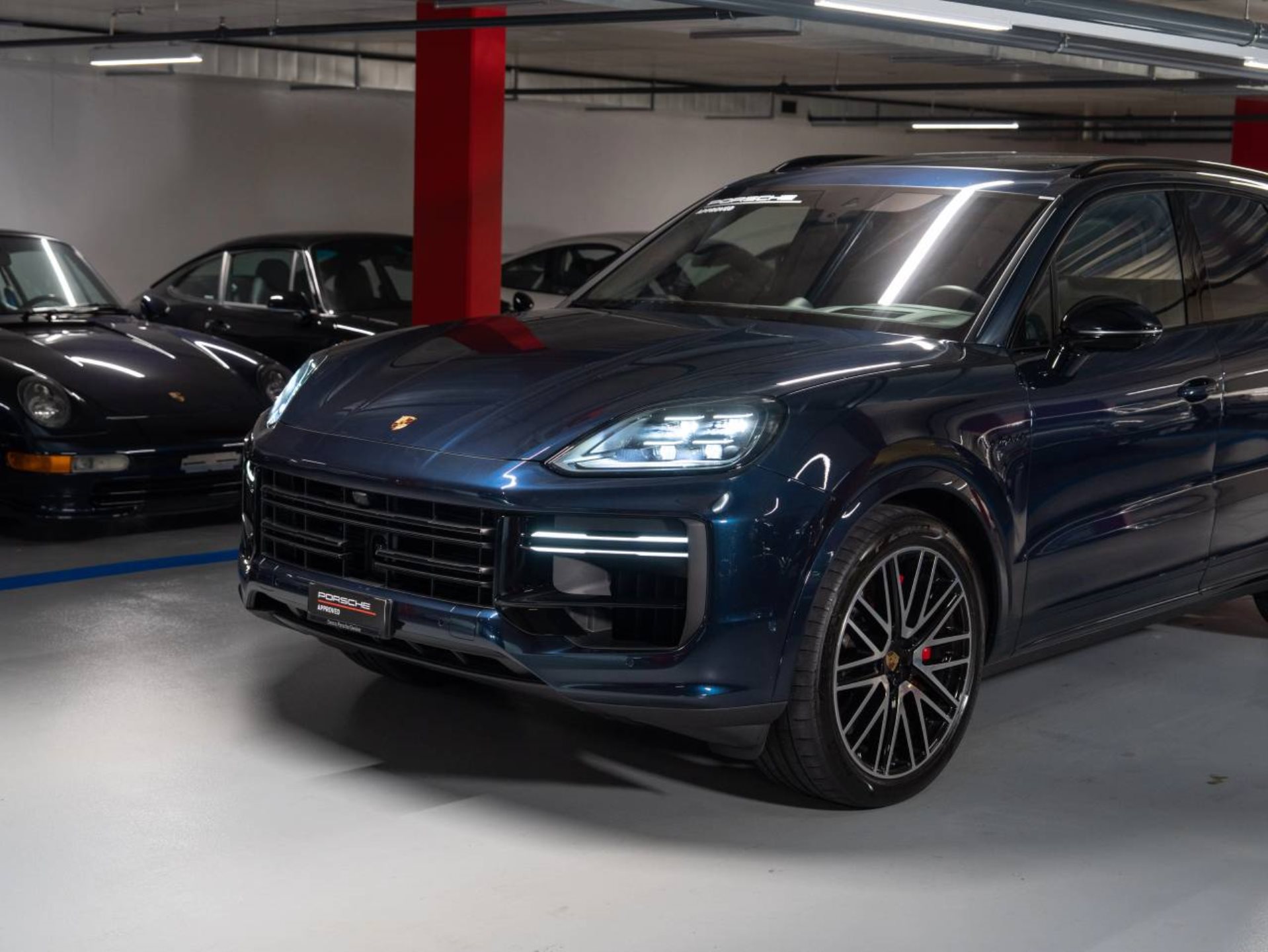 PORSCHE Cayenne Turbo E-Hybrid (MY24)-image-23