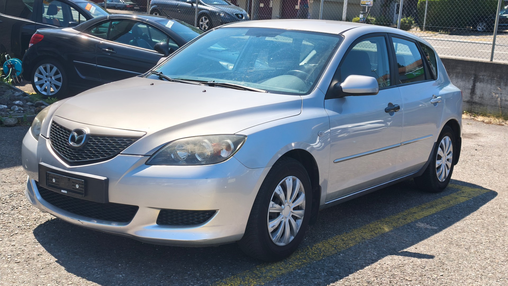 MAZDA 3 1.6 16V Confort-showroom-element-1