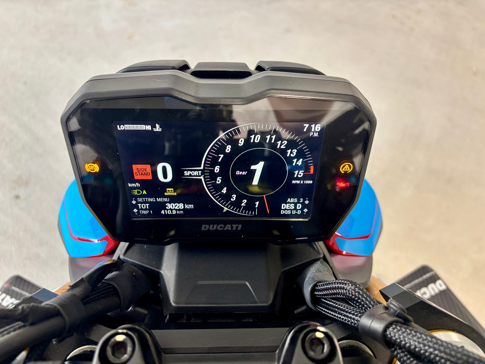 DUCATI Streetfighter V4 S-image-14