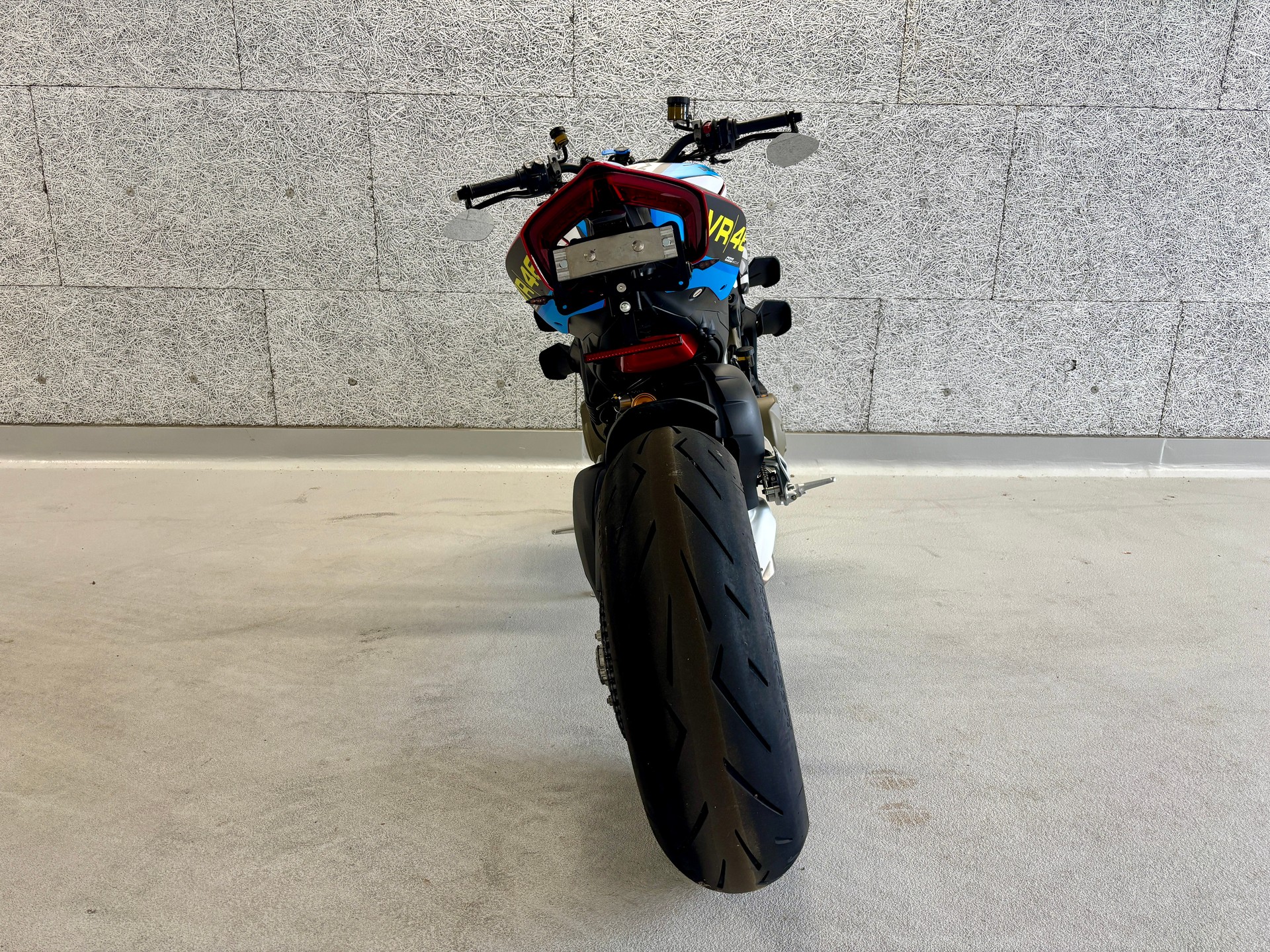 DUCATI Streetfighter V4 S-image-12