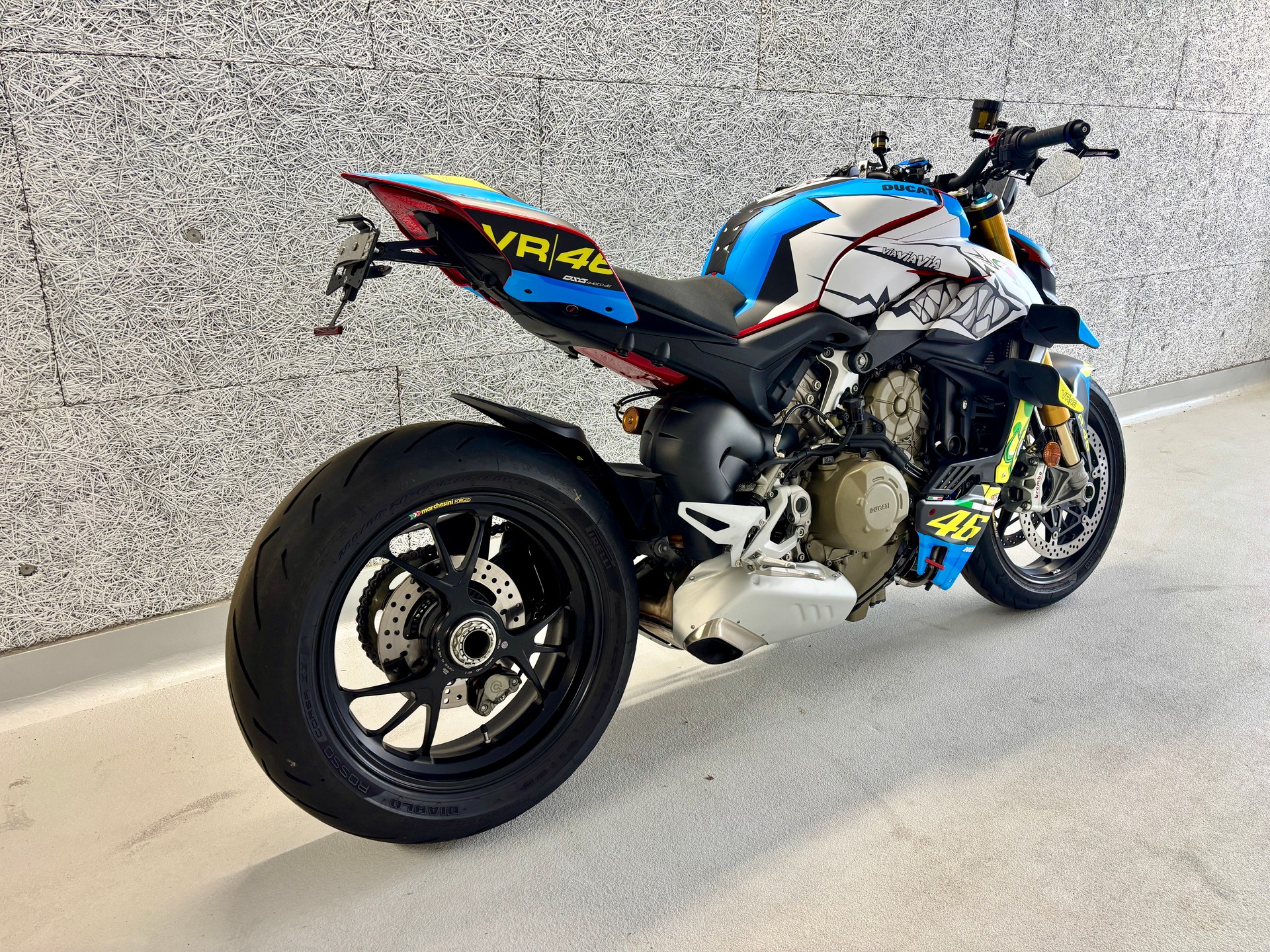 DUCATI Streetfighter V4 S-image-8