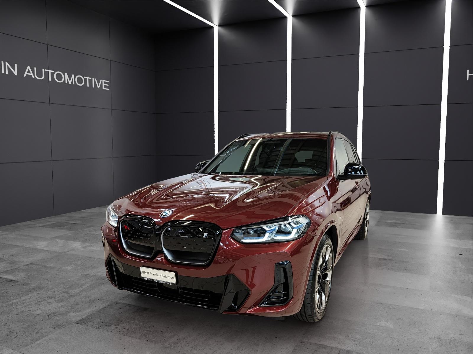 BMW iX3 E-Motor MFK 13.07.2026 Attraktiven Leasingzinssatz ab 0,9 % bei Abschluss einer BMW Fahrzeugversicherung.