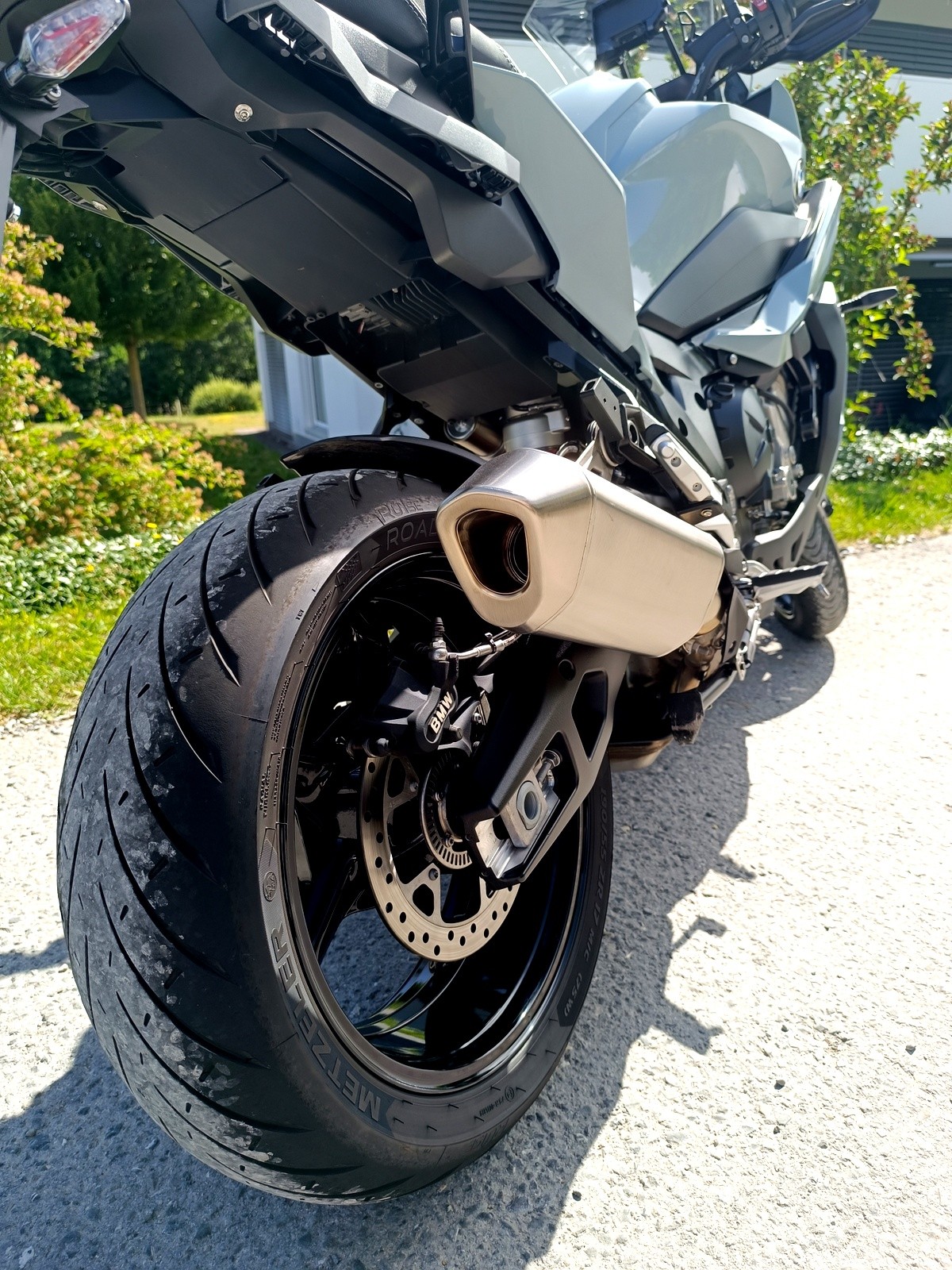 BMW S 1000 XR ABS-image-15