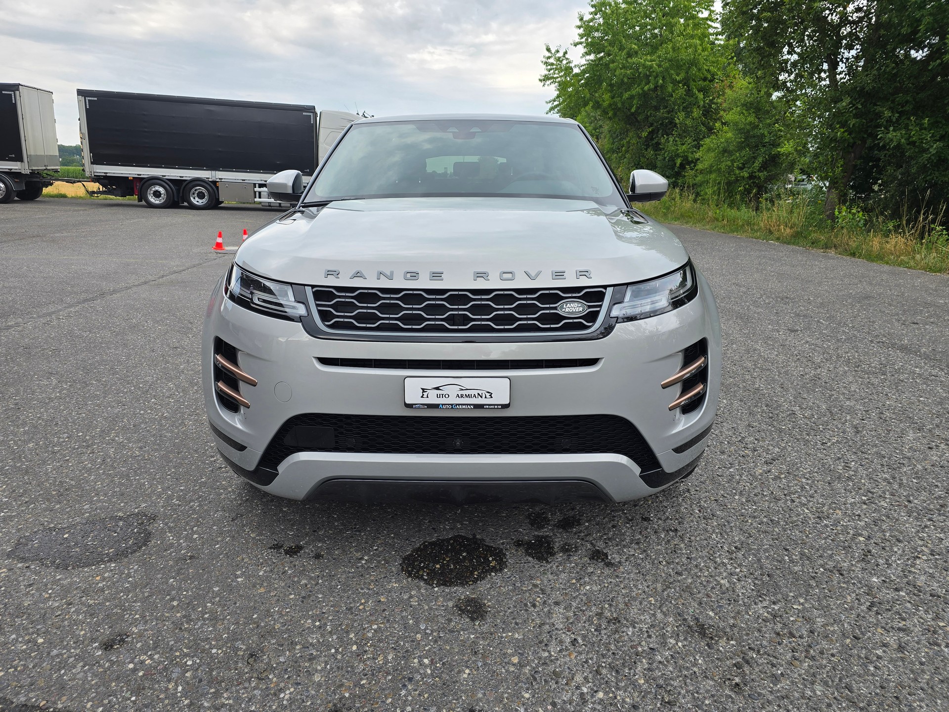 LAND ROVER Range Rover Evoque R-Dynamic D 150 HSE AT9