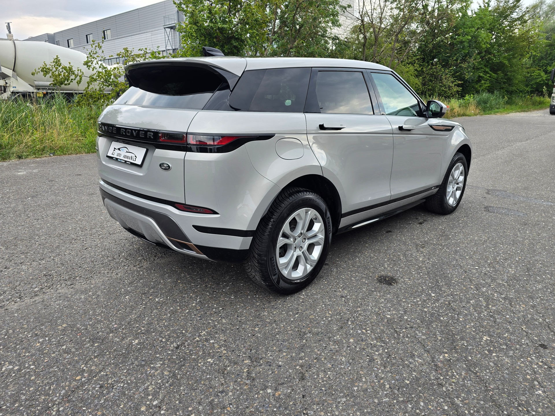 LAND ROVER Range Rover Evoque R-Dynamic D 150 HSE AT9-image-4