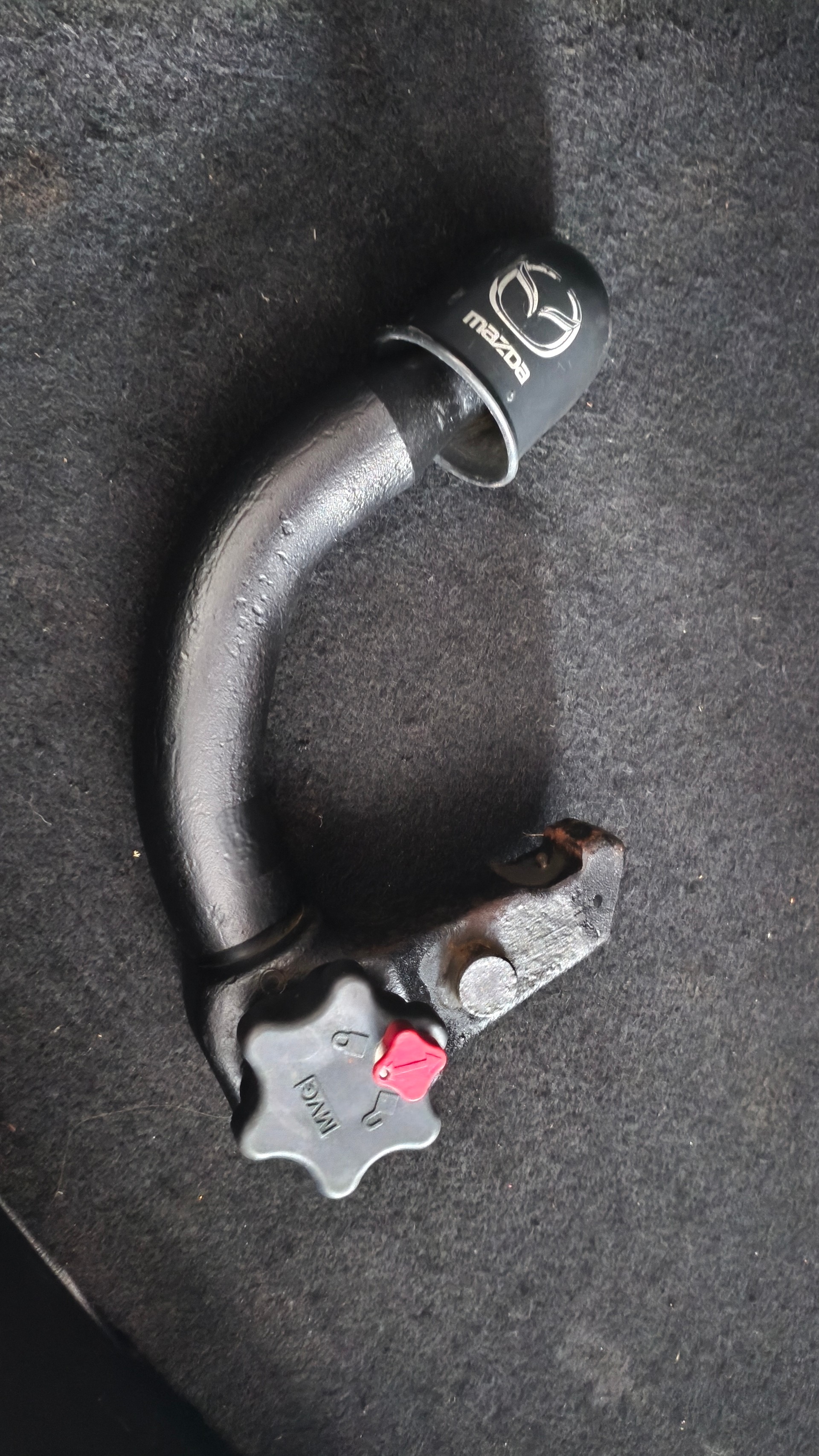 MAZDA 3 2.0 16V Revolution-image-14