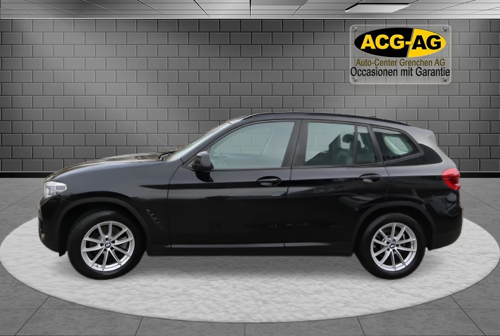 BMW X3 xDrive 20d Steptronic ** Teil-Leder ** Gr-Navi ** RF-Kamera ** ACC ** HUD ** Totwink-Assit **-showroom-element-3