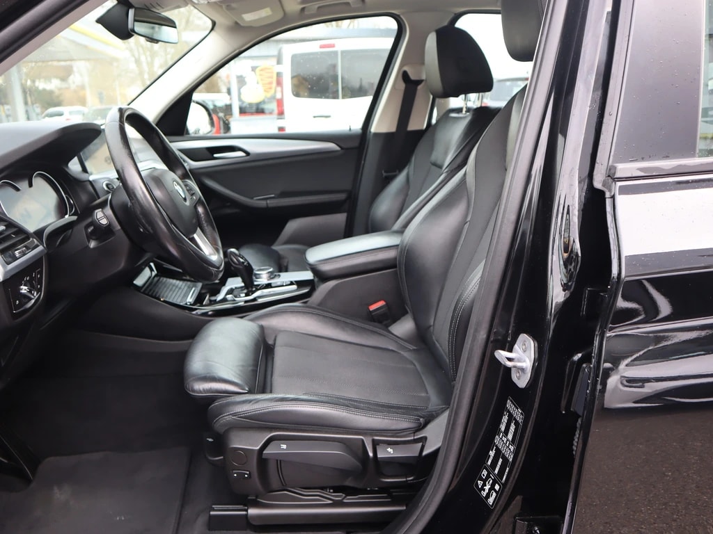 BMW X3 xDrive 20d Steptronic ** Teil-Leder ** Gr-Navi ** RF-Kamera ** ACC ** HUD ** Totwink-Assit **-image-11