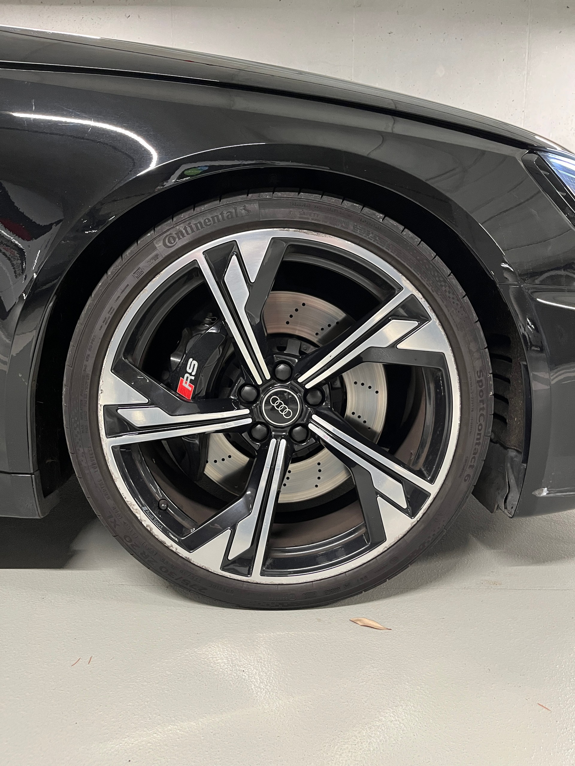 AUDI RS4 Avant quattro tiptronic-image-28