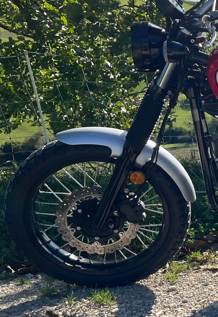 YAMAHA SCR 950 ABS-image-3