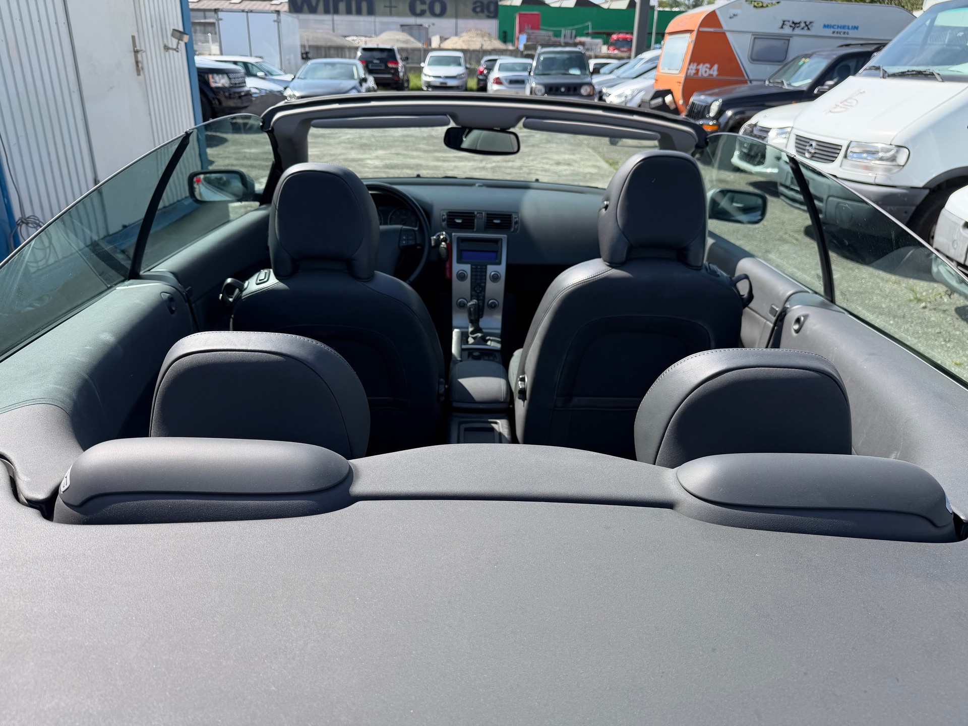 VOLVO C70 2.4 Momentum-image-8