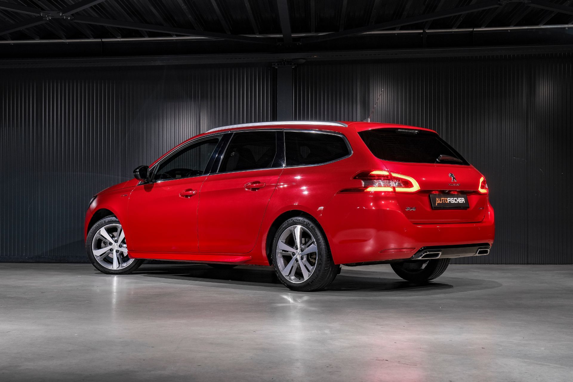 PEUGEOT 308 SW 1.2 THP Allure Automatic-showroom-element-1
