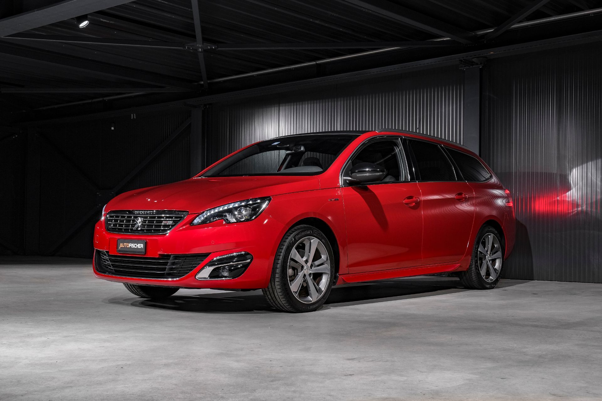 PEUGEOT 308 SW 1.2 THP Allure Automatic-showroom-element-3