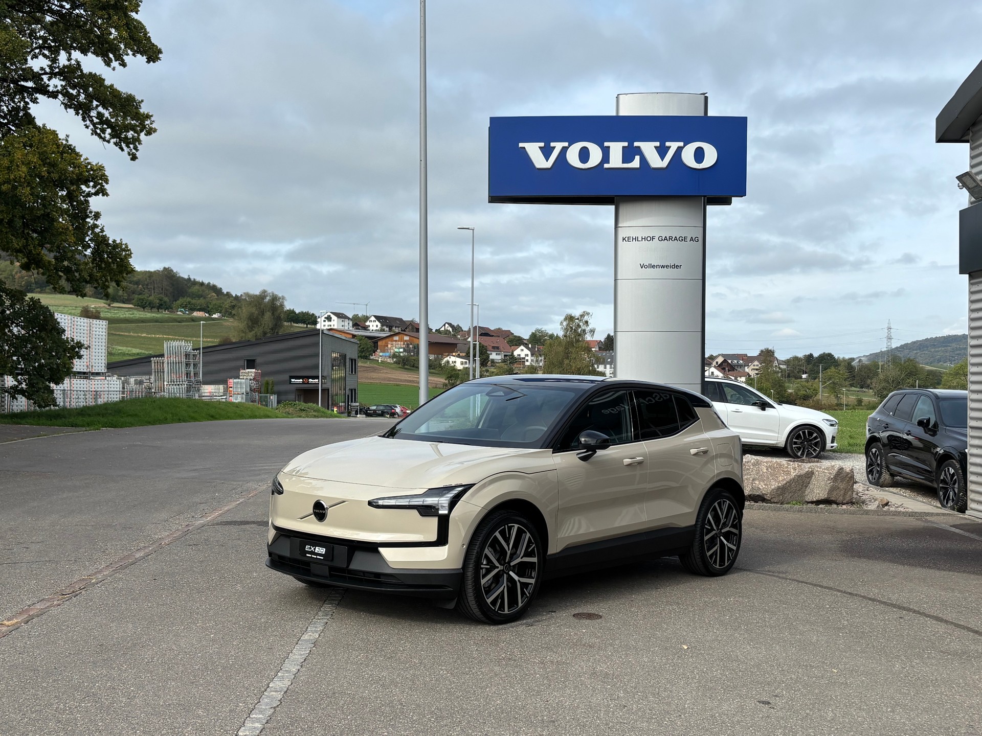 VOLVO EX30 P8 Ultra AWD