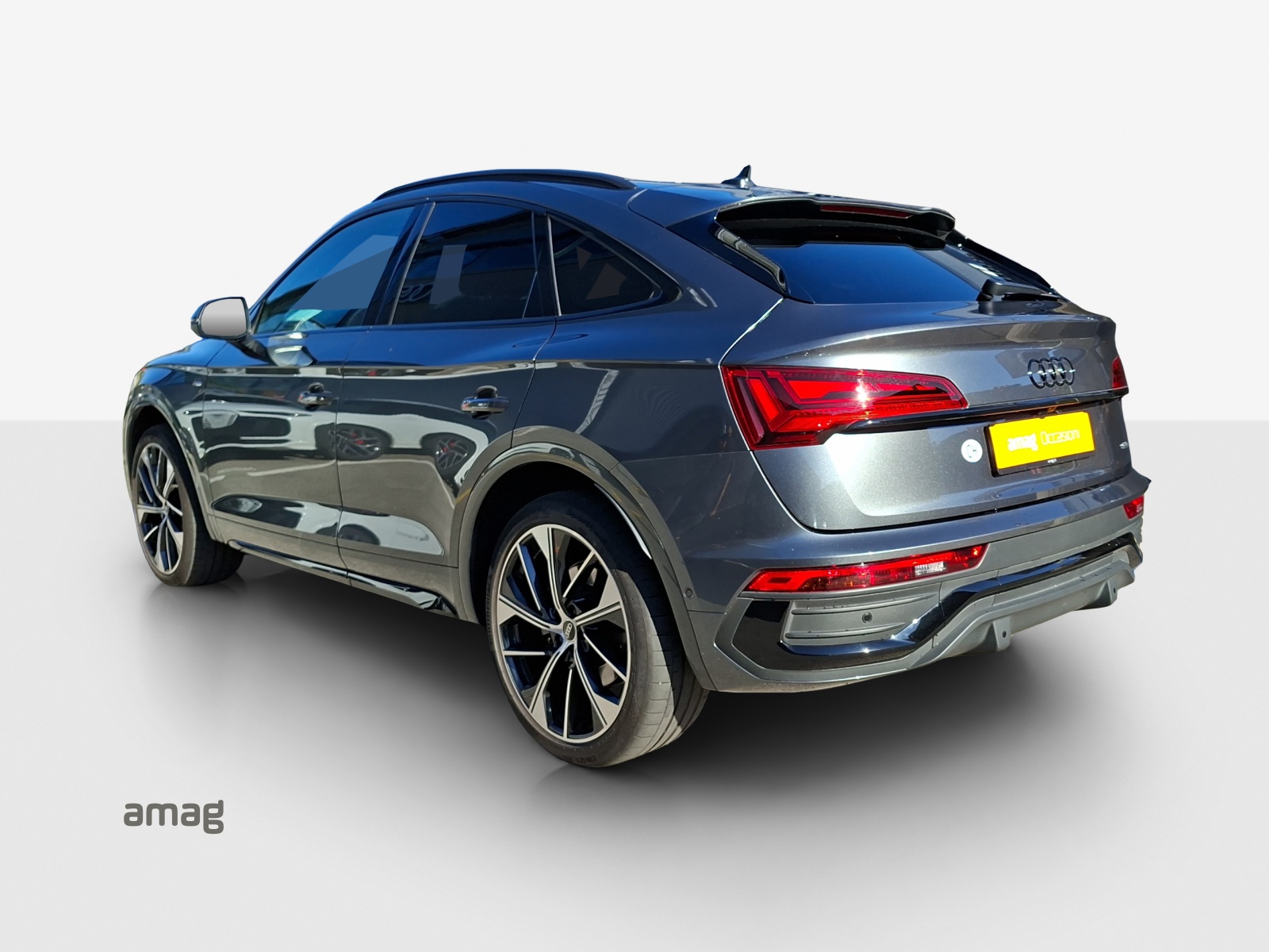 AUDI Q5 Sportback 40 TDI Blackedition quattro S-tronic-showroom-element-2