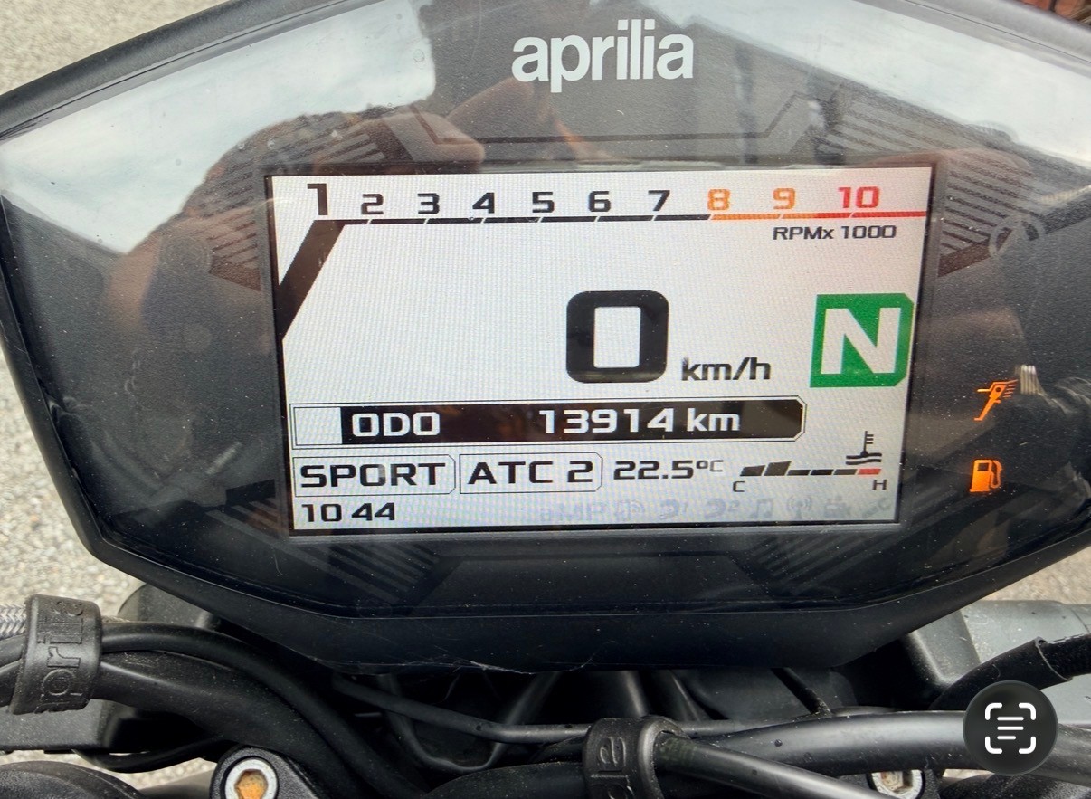APRILIA SL 900 Shiver ABS-image-6