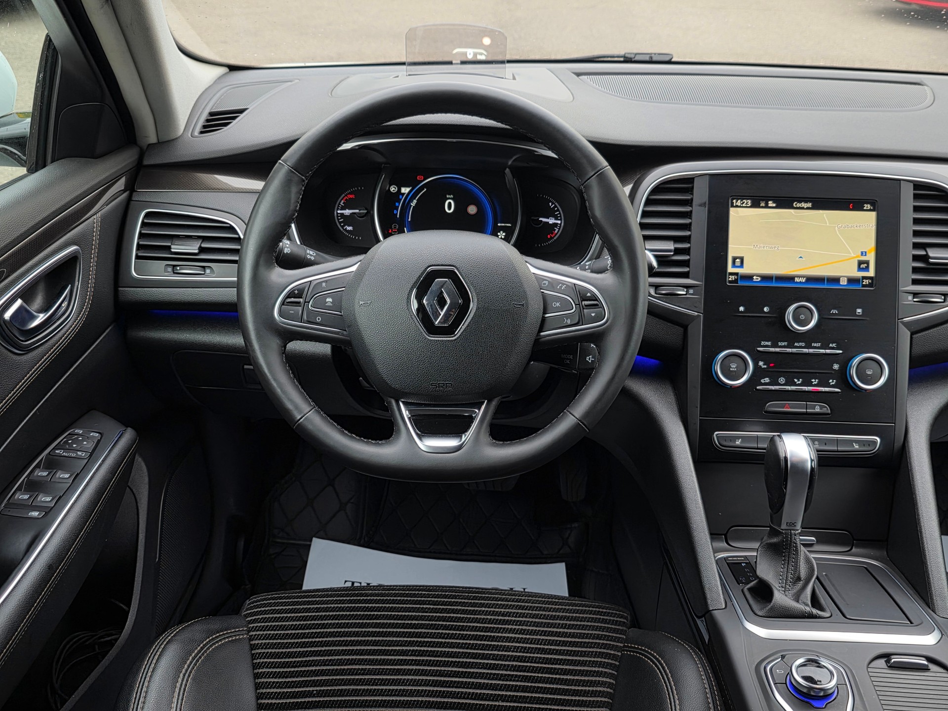 RENAULT Talisman Grandtour 1.6 TCe Intens EDC * CH-Fahrzeug * Frisch ab MFK * Top Zustand *-image-10