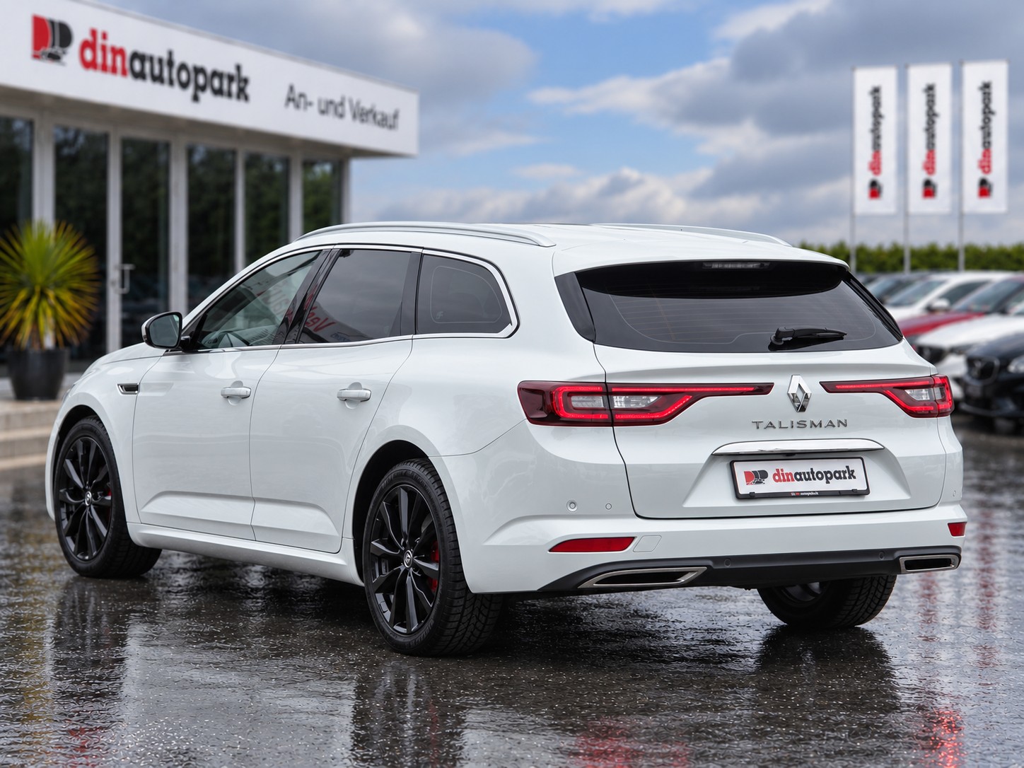 RENAULT Talisman Grandtour 1.6 TCe Intens EDC * CH-Fahrzeug * Frisch ab MFK * Top Zustand *-image-4