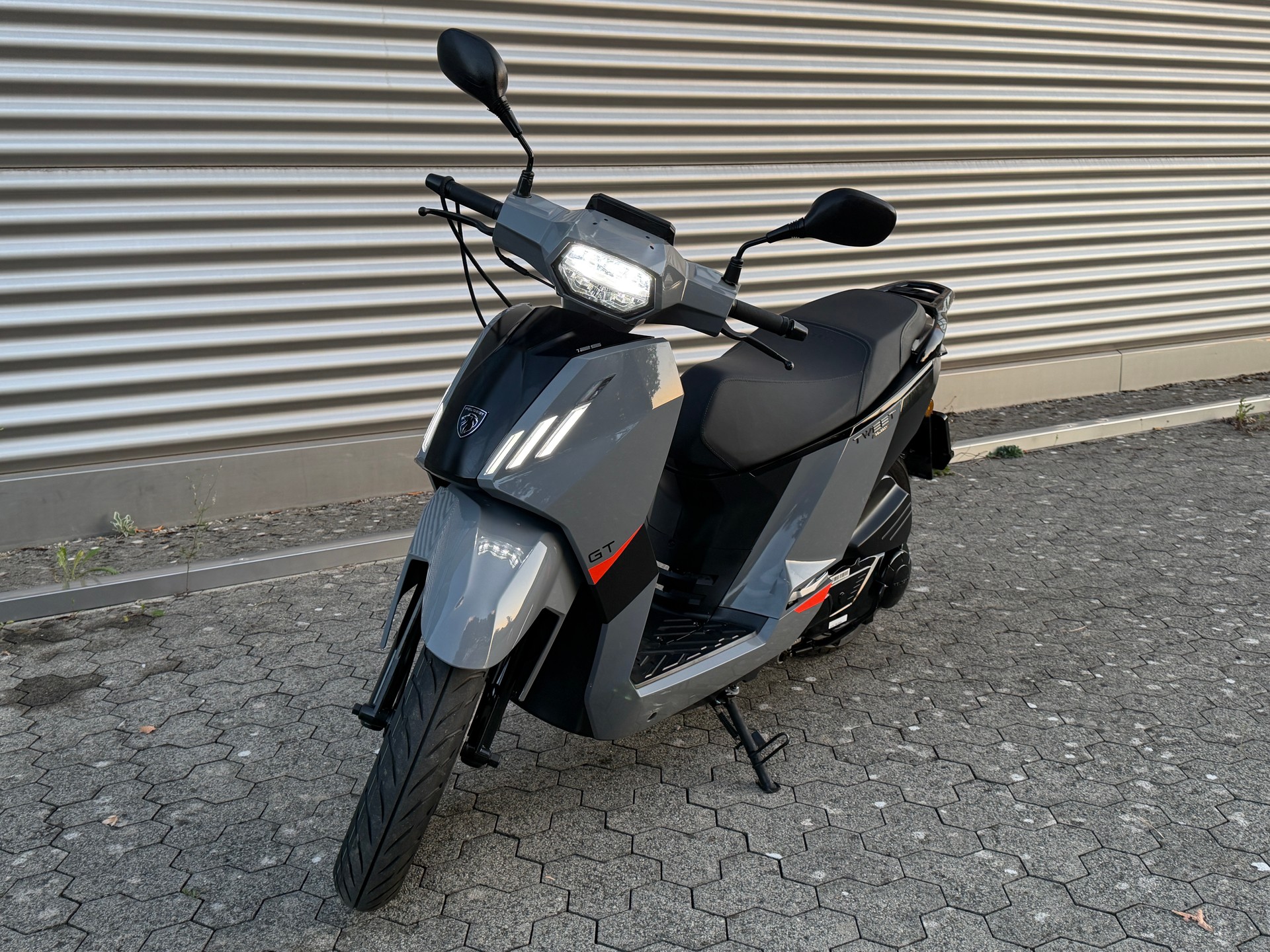 PEUGEOT FL 125-image-0
