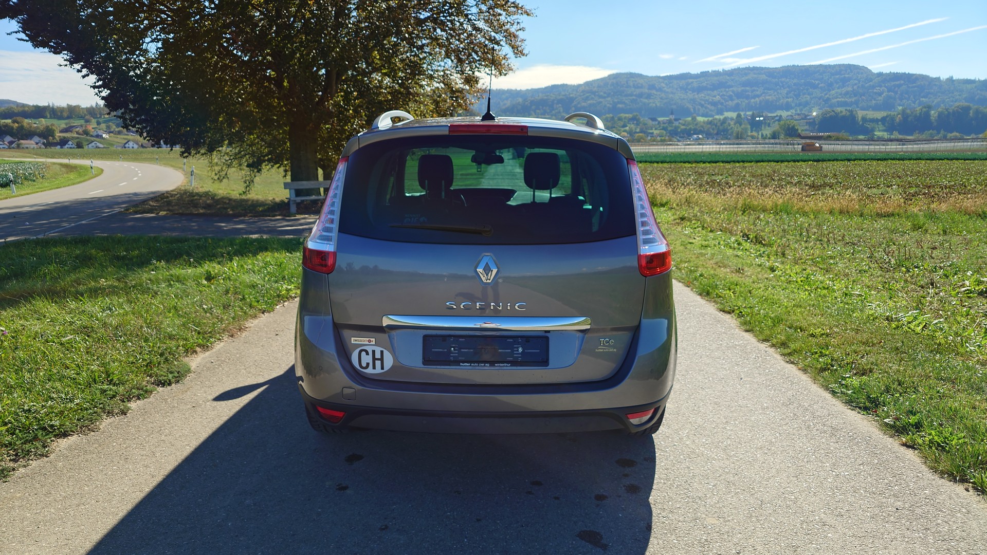RENAULT Grand Scénic 1.2 16V Turbo Swiss Edition-showroom-element-3