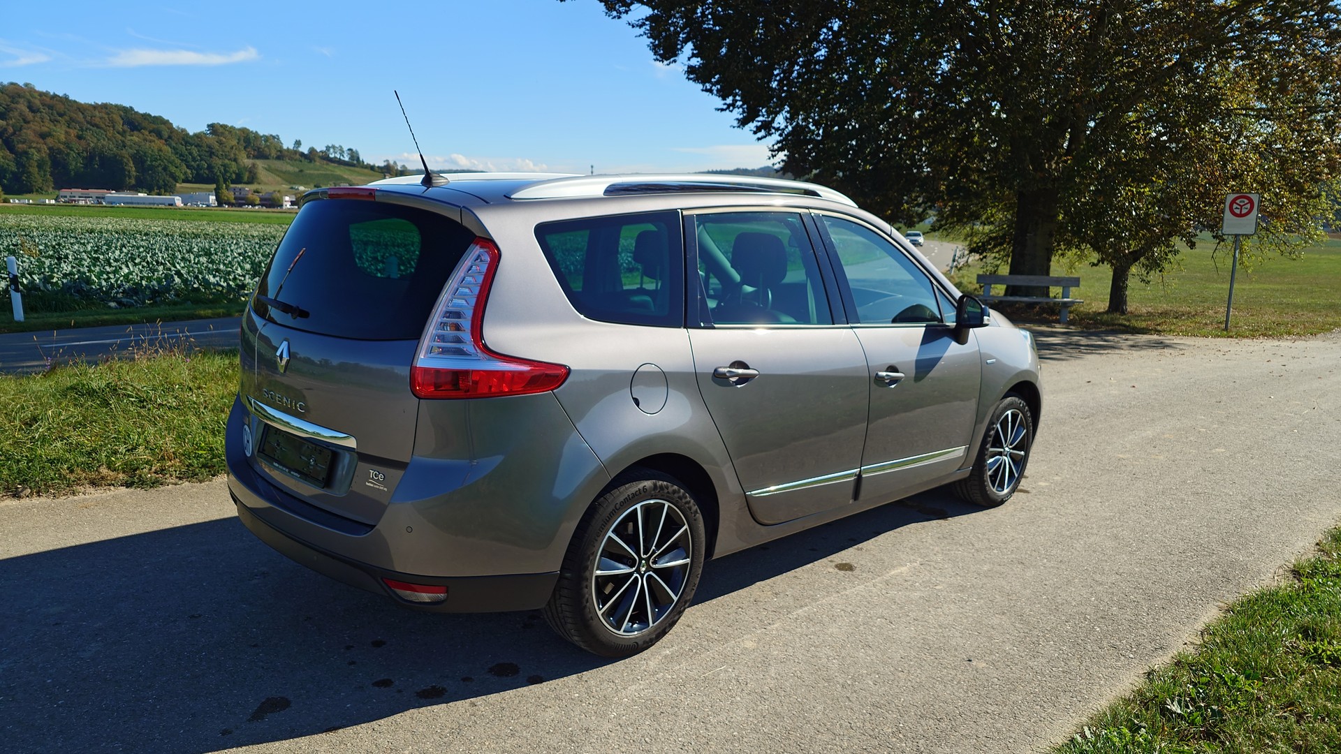 RENAULT Grand Scénic 1.2 16V Turbo Swiss Edition-image-6