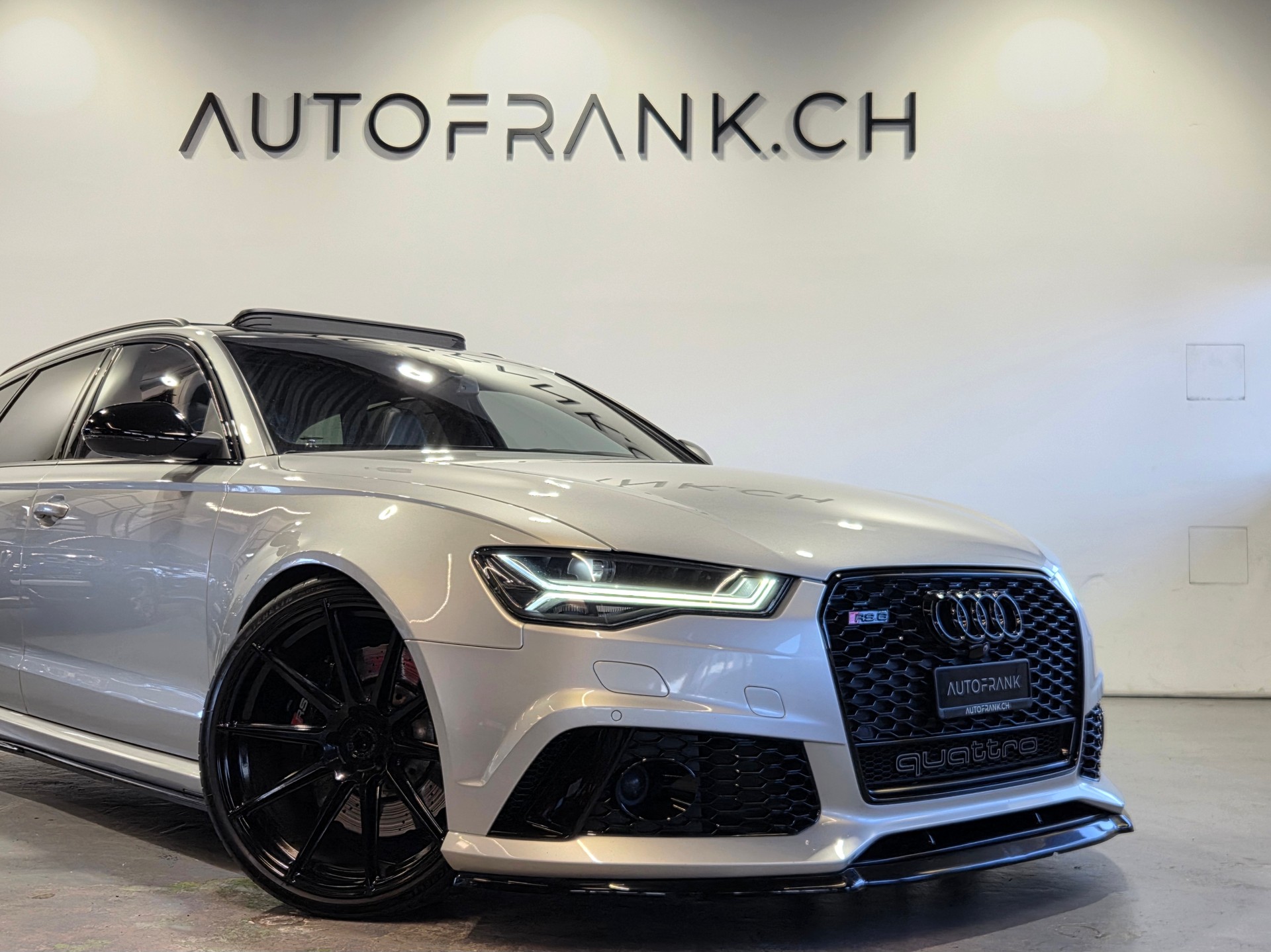 AUDI RS6 Avant 4.0 V8 TFSI perform. qu. T-Tr.-showroom-element-3