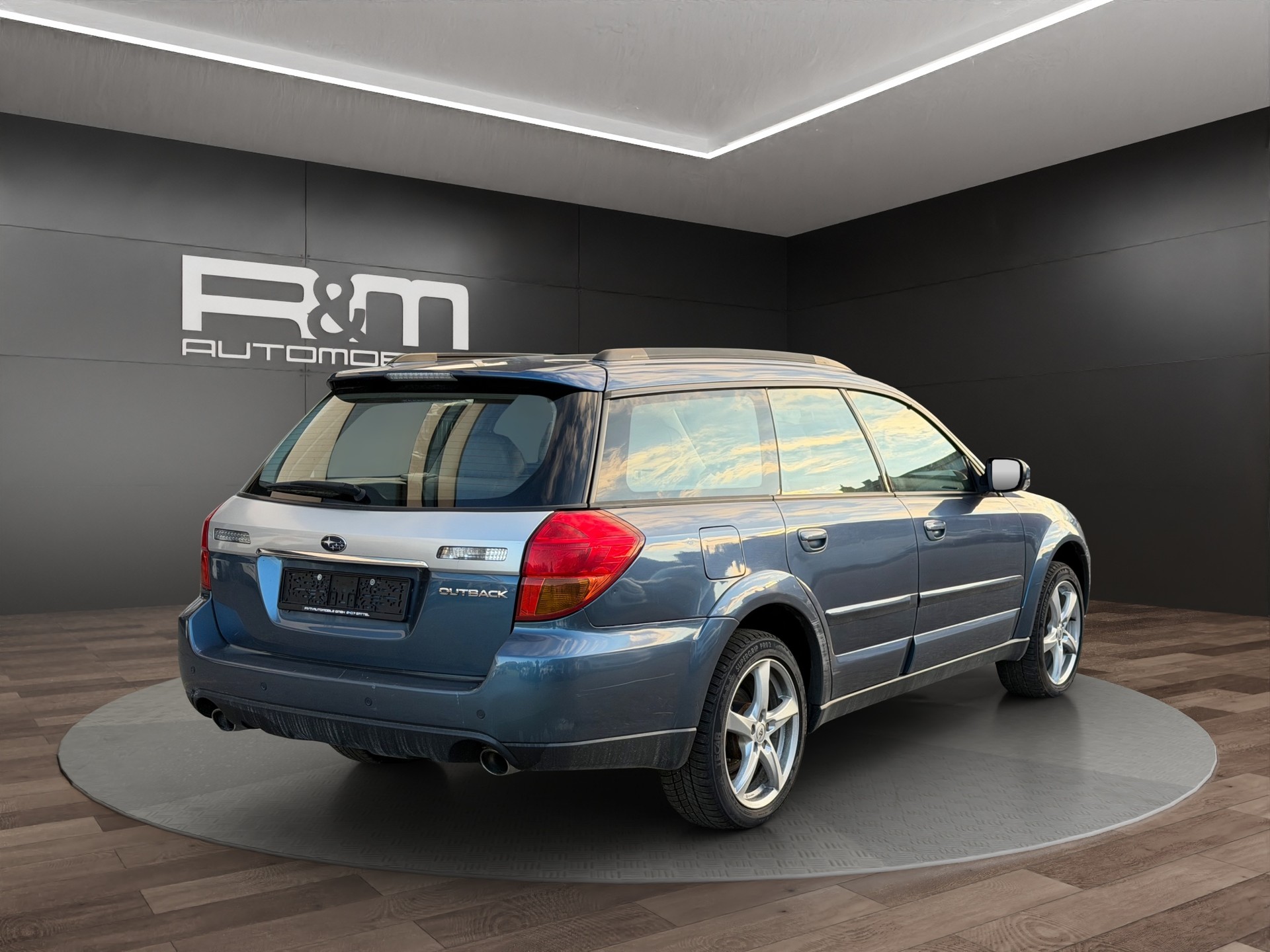 SUBARU Outback 3.0R AWD H6 Automatic-showroom-element-3