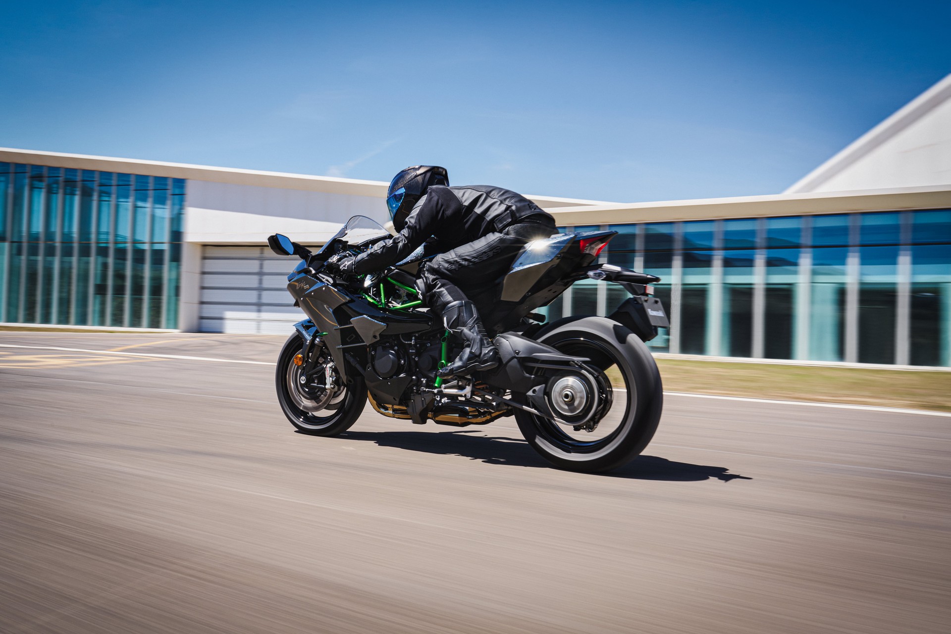 KAWASAKI NINJA H2 CARBON MY27-image-13