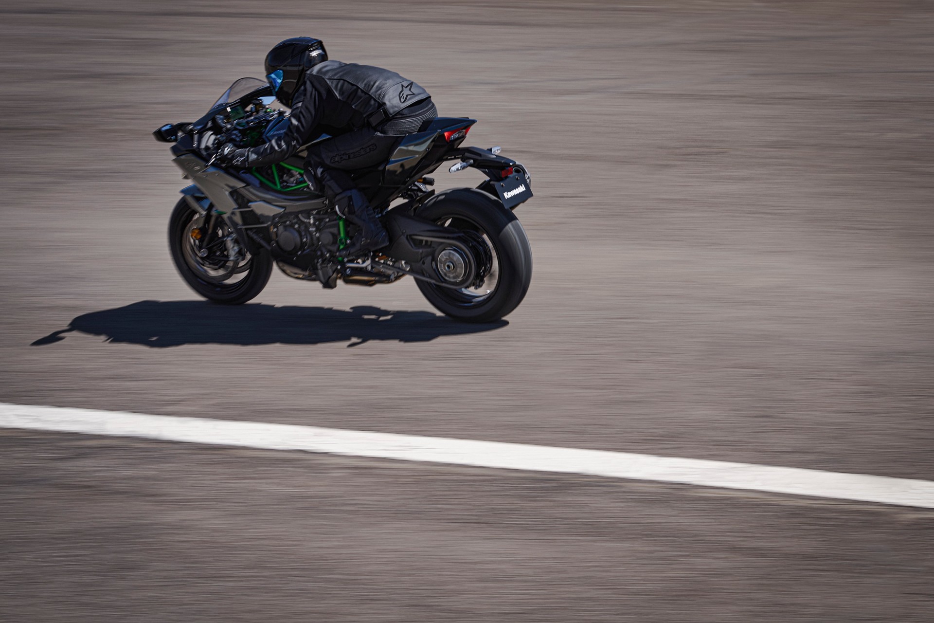 KAWASAKI NINJA H2 CARBON MY27-image-14