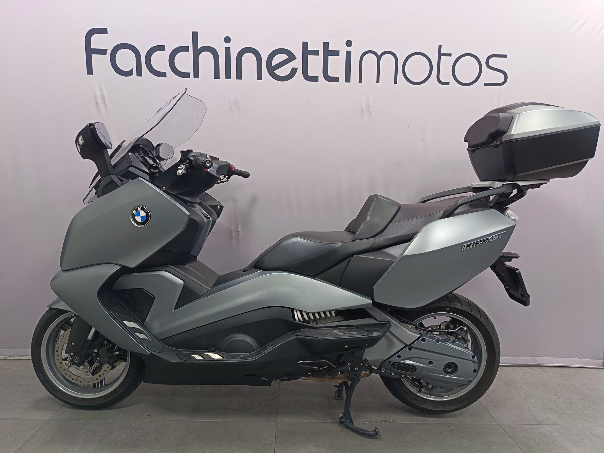 BMW C 650 GT - leasing à 89 chf par mois-showroom-element-3