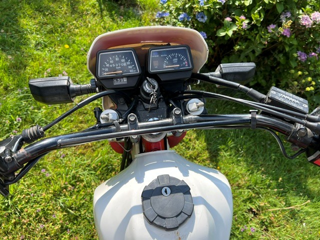 YAMAHA XT 250-image-1