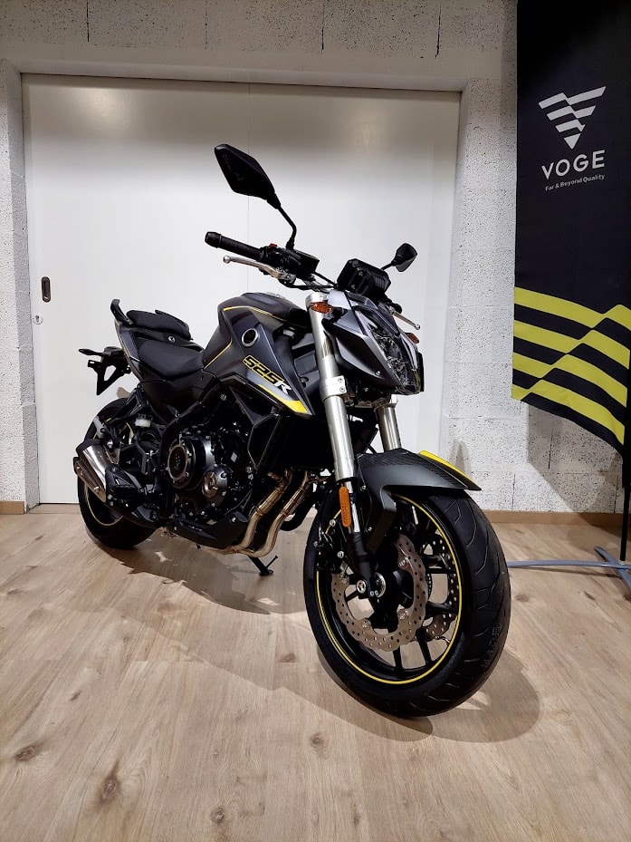 VOGE 525R-image-1