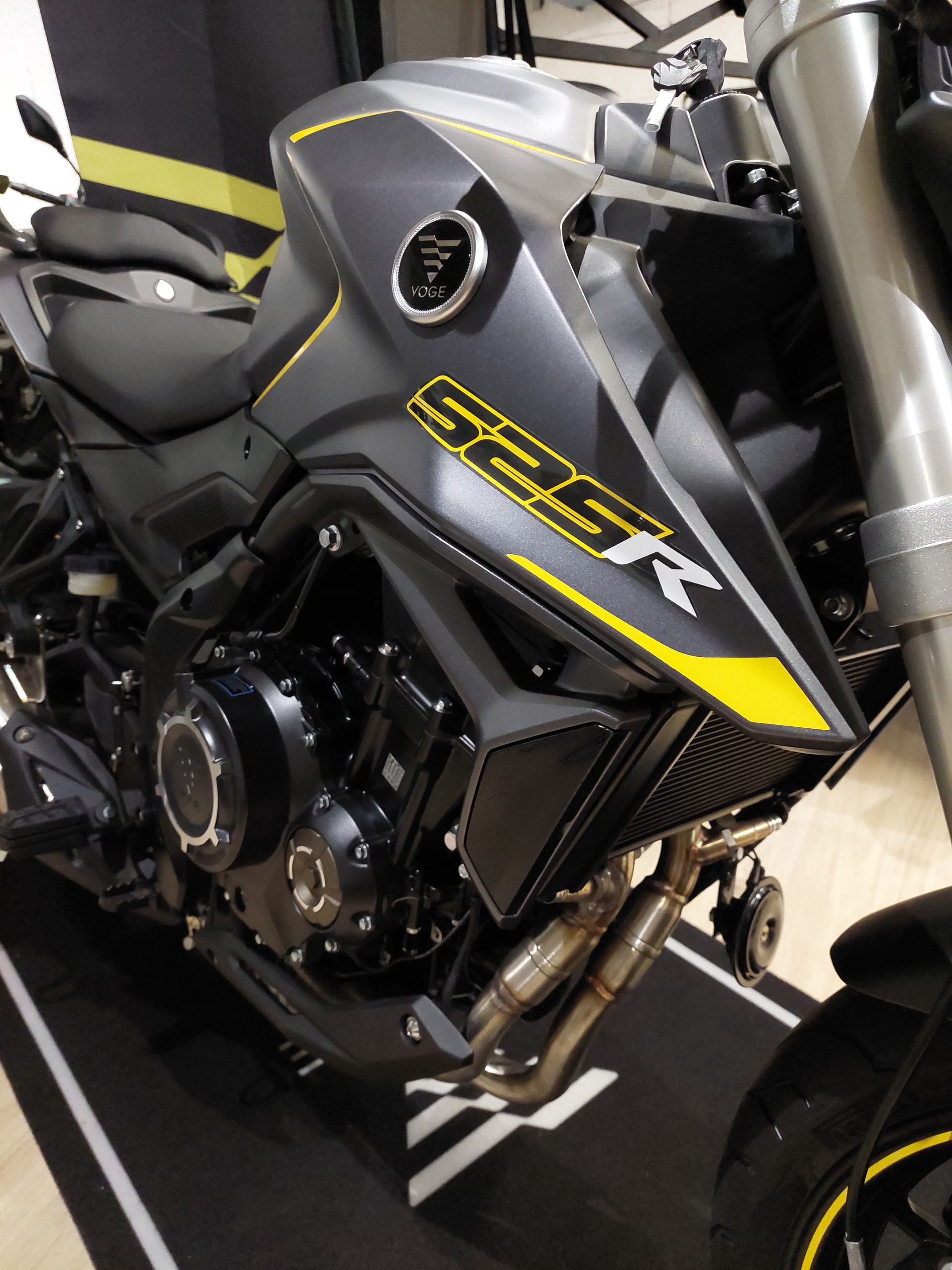 VOGE 525R-image-8