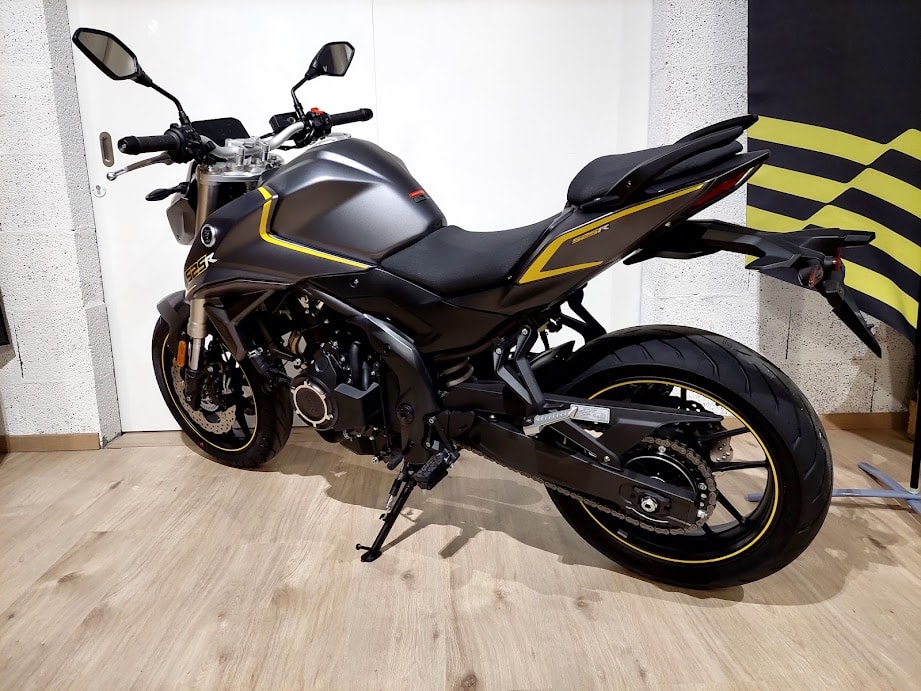 VOGE 525R-image-4