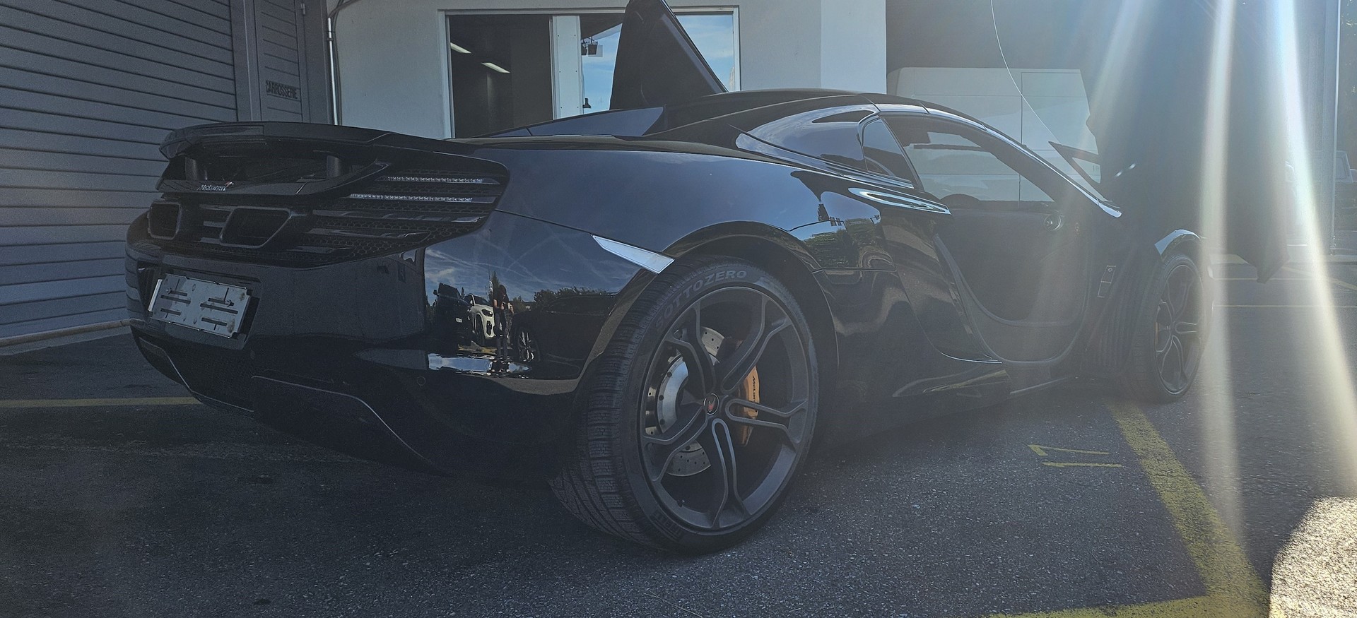McLAREN MP4-12C Spider 3.8 V8 SSG-image-15