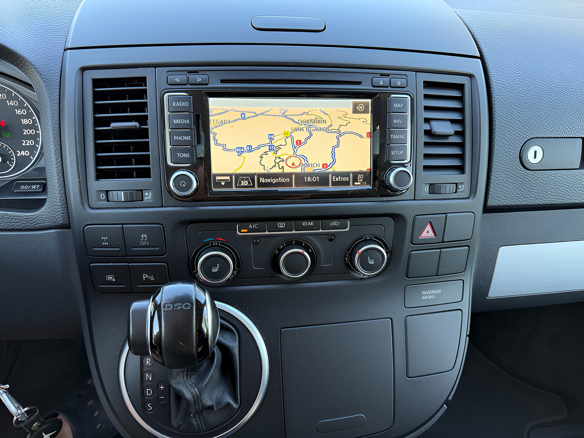 VW T5 Multivan 2.0 Bi-TDI CR Comfortline 4Motion DSG-image-6