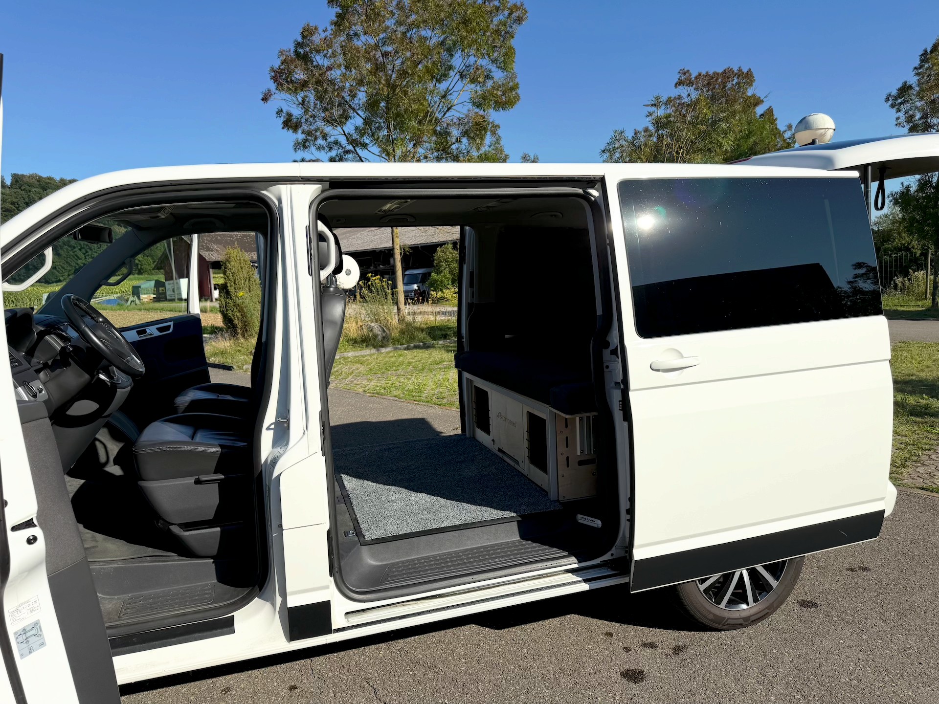VW T5 Multivan 2.0 Bi-TDI CR Comfortline 4Motion DSG-image-9