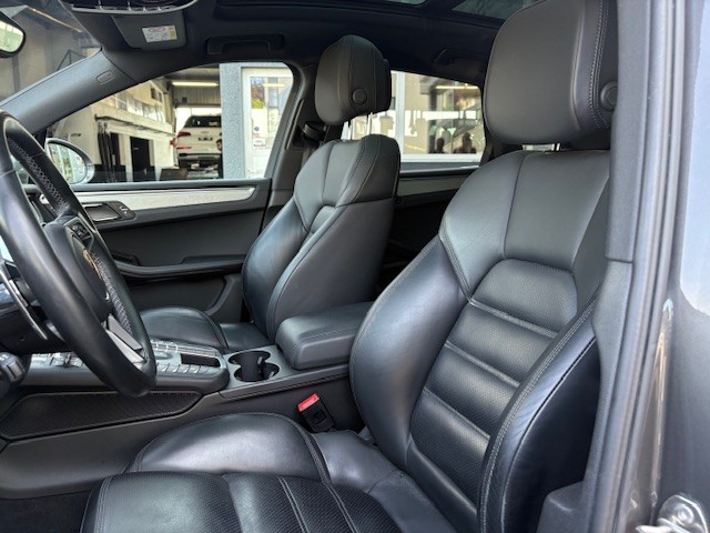 PORSCHE Macan 3.0 V6 S-image-11