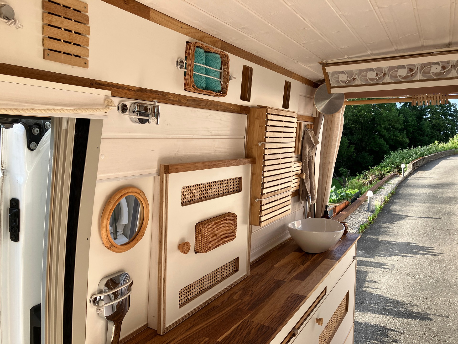 FORD Transit Van 350 L3/H3 - Mobile Tiny House-image-5