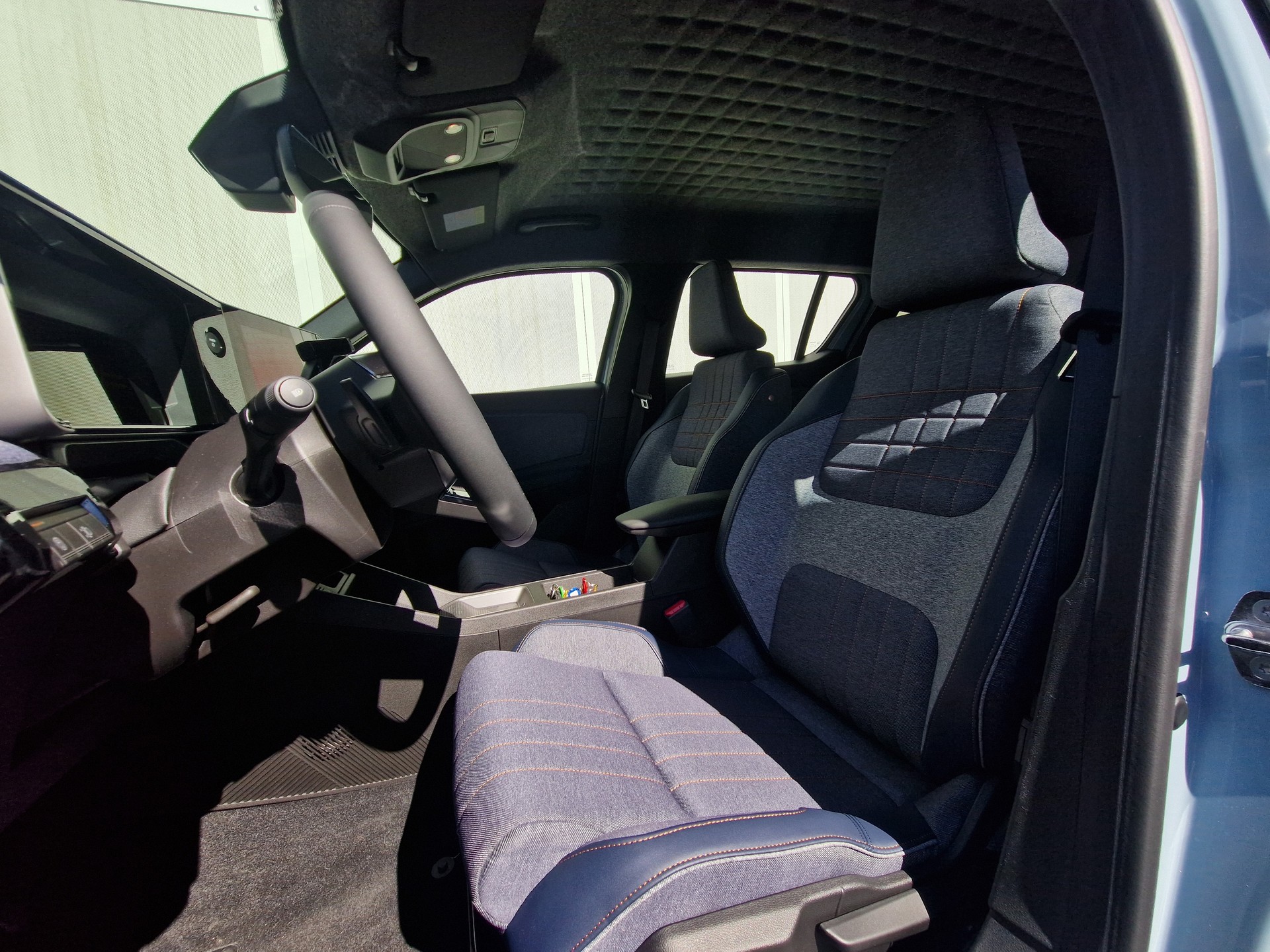 RENAULT 4 E-TECH Comfort Range techno-image-6