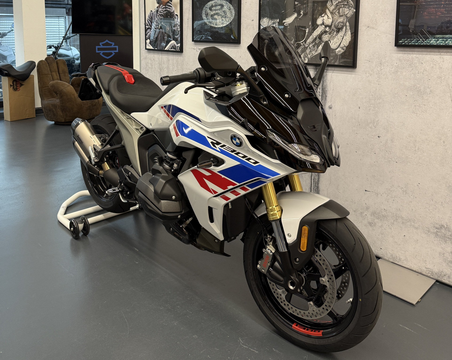 BMW R 1300 RS-image-1