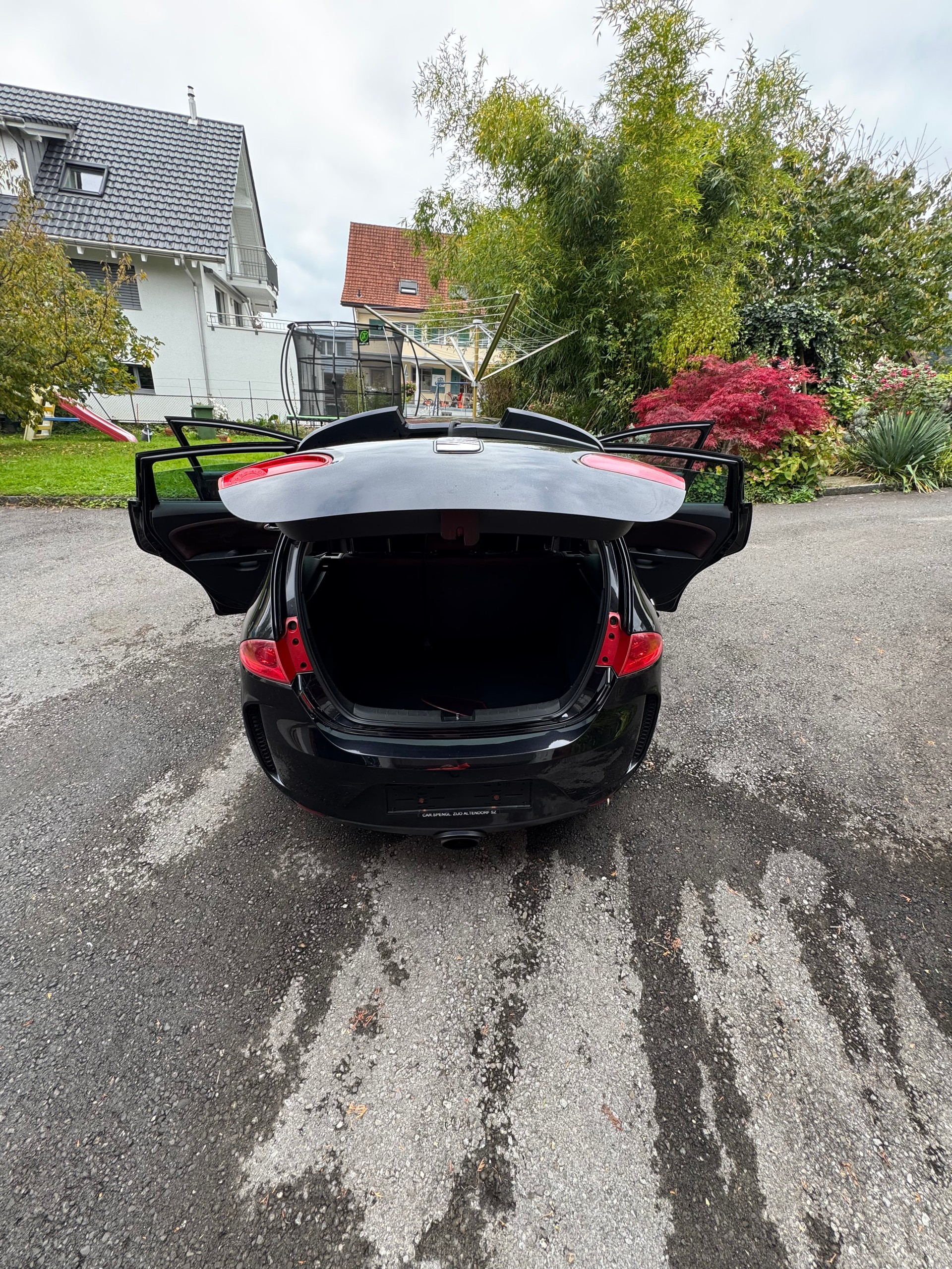 SEAT Leon 2.0 FSI T Radical-image-6