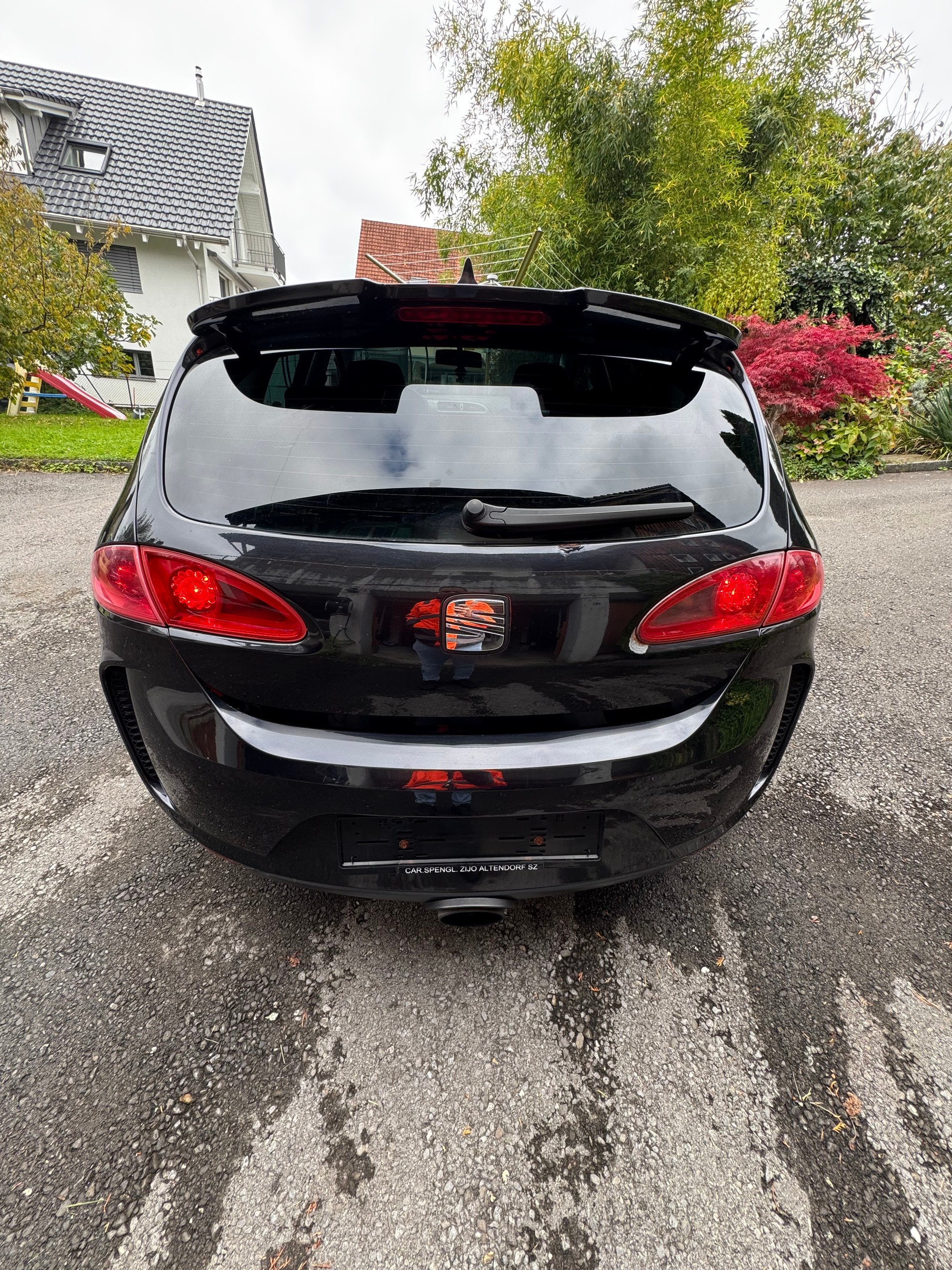 SEAT Leon 2.0 FSI T Radical-image-9