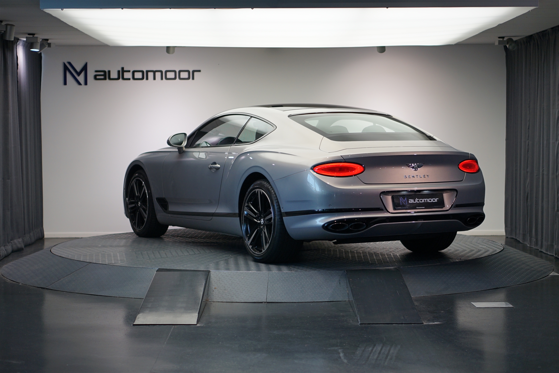 BENTLEY Continental GT 4.0 V8 *Naim* *Touring Spec* *Panoramadach*-image-6