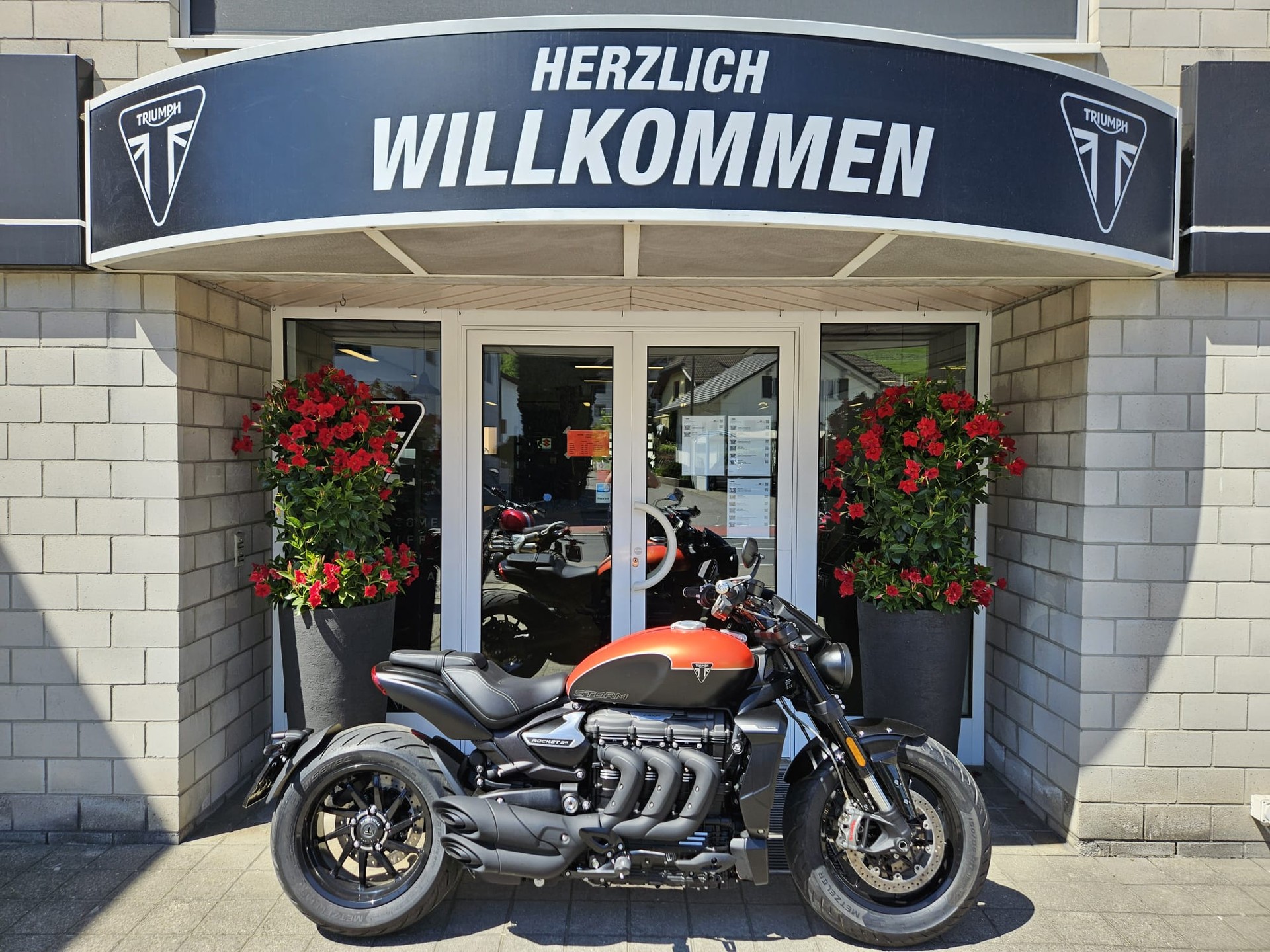 TRIUMPH Rocket 3 R Storm-image-0