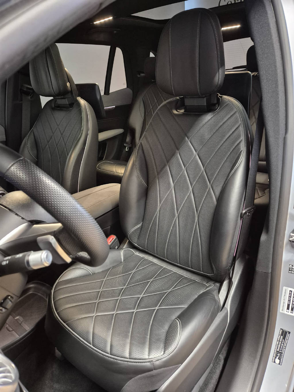 MERCEDES-BENZ EQS 580 4Matic SUV-image-9