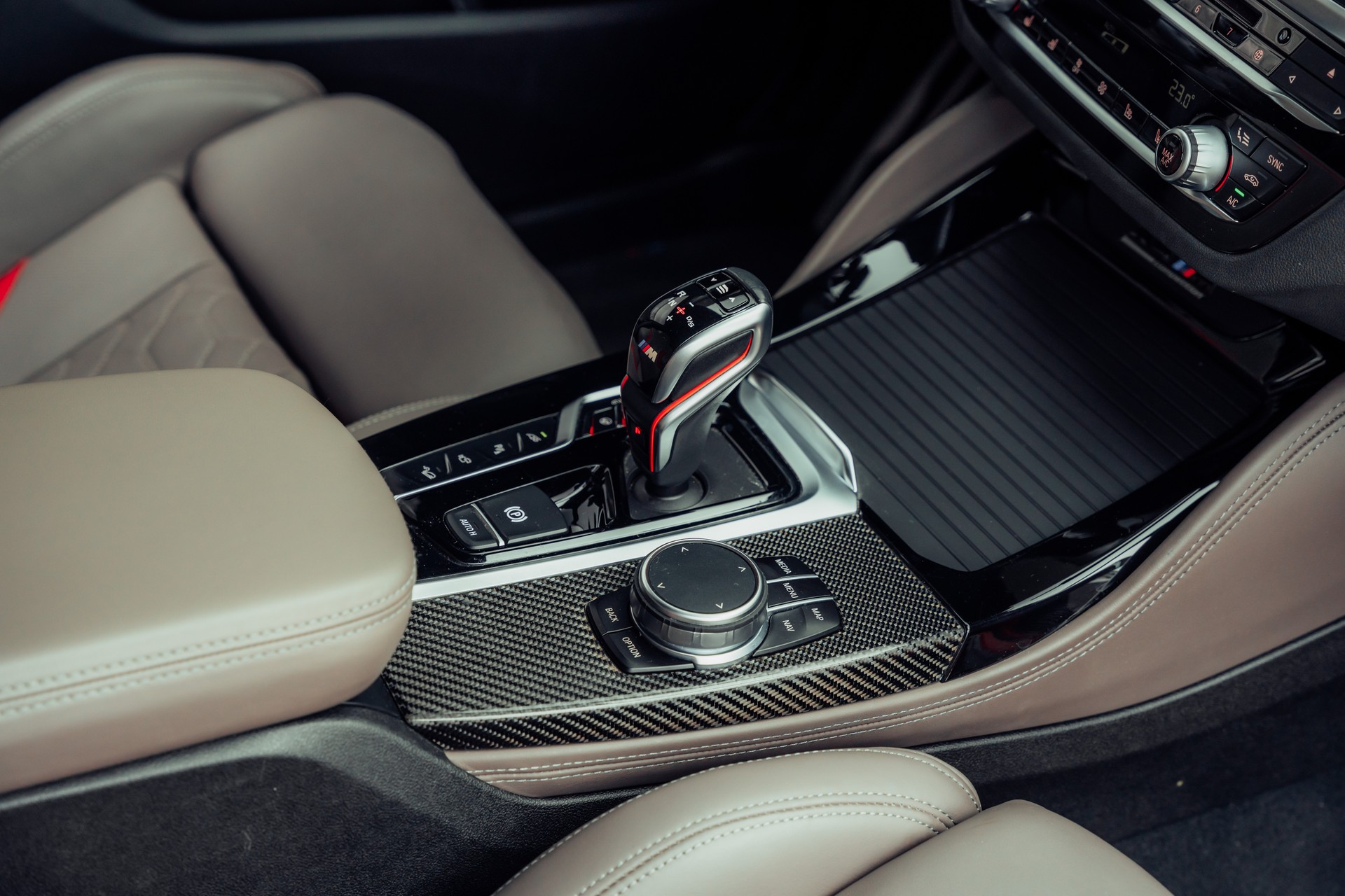 BMW X4M M Competition Steptronic-image-14